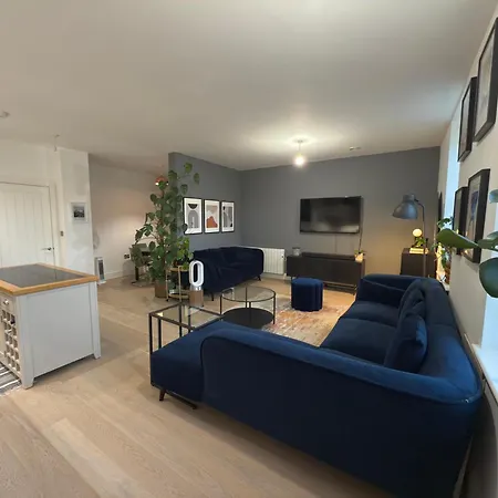 West London Luxury Oasis, Ealing Broadway - Best Location!!! Exterior photo
